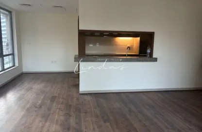 شقة - غرفة نوم - 2 حمامات للايجار في البرج الجنوبي 2 - الجناح الجنوبي - وسط مدينة دبي - دبي