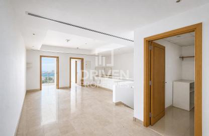 Apartment - 3 - 5 for rent in Trident Bayside - Dubai Marina - Dubai