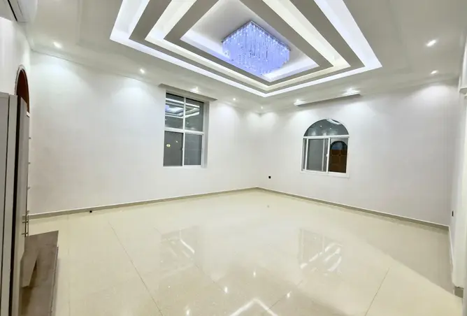 155511254 - Property Image 2