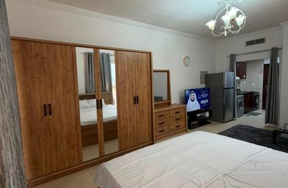 Apartment - Studio - 1 for rent in Jasmine Towers - Garden City - Ajman