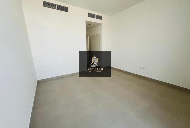 67918003 - Property Image 3