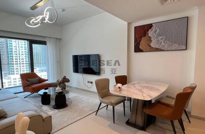 Apartment - 1 - 1 for sale in Burj Royale - Downtown Dubai - Dubai