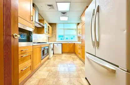 Apartment - 2 Bedrooms - 2 Bathrooms for rent in Electra Tower - Electra Street - Abu Dhabi