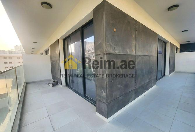 84075441 - Property Image 3