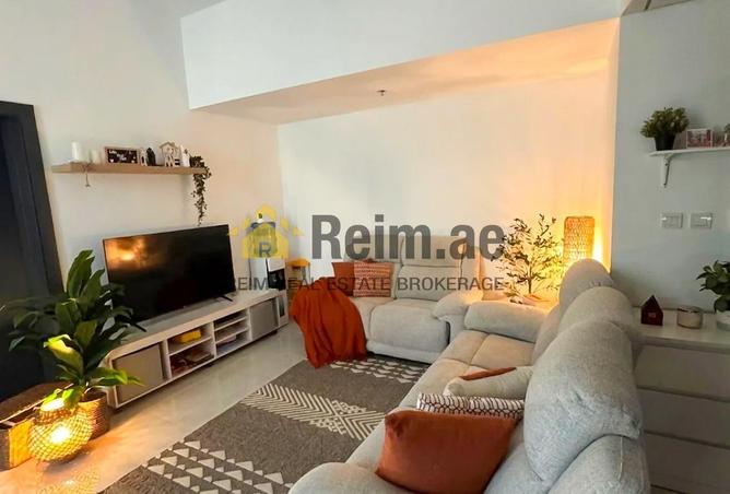 84075441 - Property Main Image