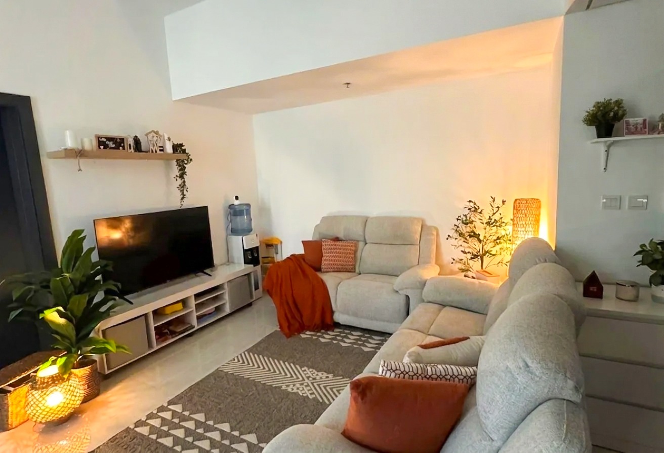 Spacious 1BD | Well Maintained | Prime Location