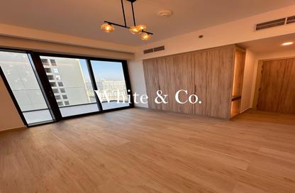 Apartment - 1 Bedroom - 2 Bathrooms for rent in The East Crest by Meteora - District 17 - Jumeirah Village Circle - Dubai