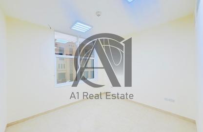 Apartment - 2 Bedrooms - 2 Bathrooms for rent in Hai Al Salama - Central District - Al Ain