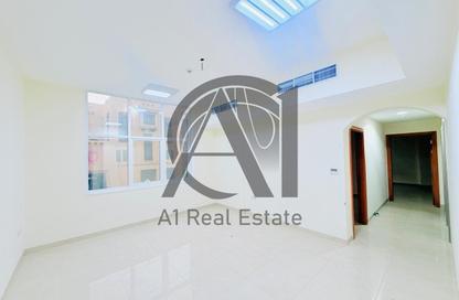 Apartment - 2 Bedrooms - 2 Bathrooms for rent in Hai Al Salama - Central District - Al Ain