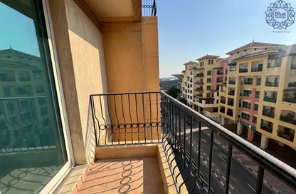 Apartment - 2 Bedrooms - 2 Bathrooms for rent in Oud Metha - Bur Dubai - Dubai