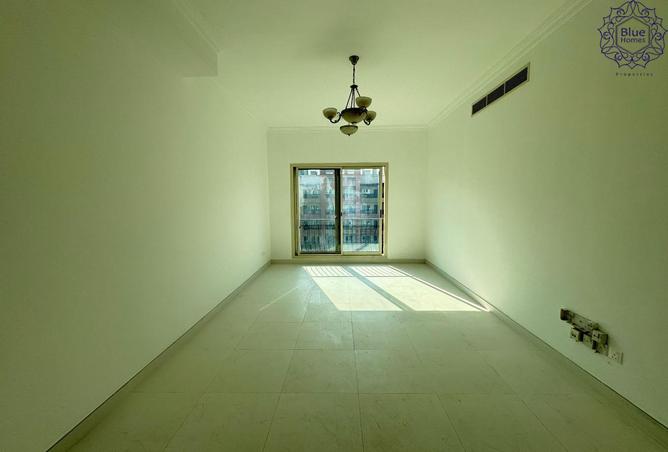 70688004 - Property Image 2