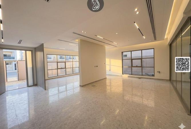 107760451 - Property Image 3