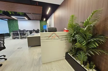 مكتب - استوديو للايجار في برج بارك لين - الخليج التجاري - دبي