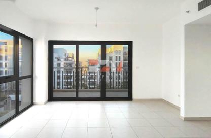 Apartment - 3 Bedrooms - 3 Bathrooms for rent in Zahra Apartments 2A - Zahra Apartments 2 - Zahra Apartments - Town Square - Dubai