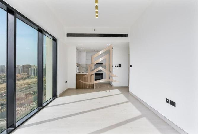 76584530 - صورة العقار 2