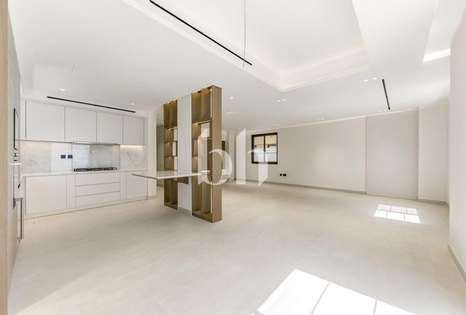 90911403 - Property Image 3