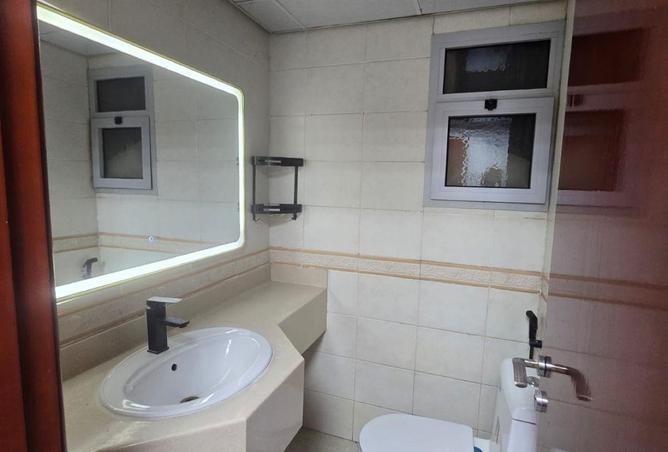 70704175 - Property Image 3