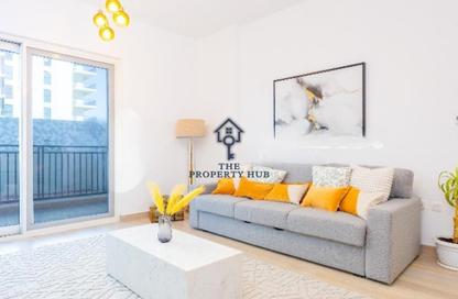Apartment - 1 - 2 for rent in Waters Edge - Yas Island - Abu Dhabi