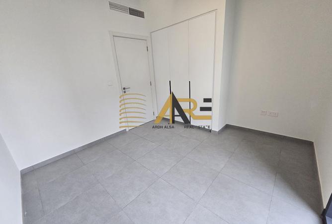 69498702 - صورة العقار 3