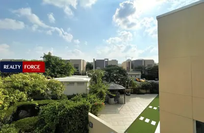 فيلا - 4 غرف نوم - 6 حمامات للايجار في لانتانا فيلا 2 - لانتانا فيلا - حديقة دبي العلميه - دبي