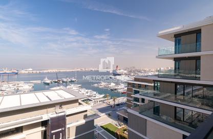Apartment - 2 - 3 for rent in Seagate Building 3 - Seagate - Mina Rashid - Dubai