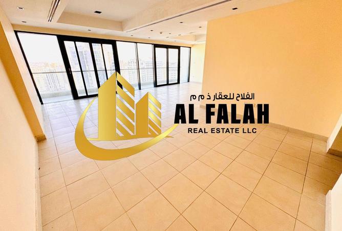 75787418 - Property Image 2