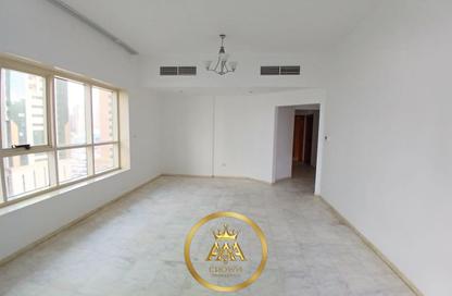 Apartment - 2 Bedrooms - 2 Bathrooms for rent in Al Khan Lagoon - Al Khan - Sharjah