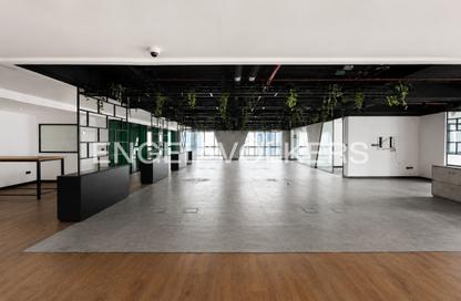 Office Space - Studio - 1 Bathroom for rent in Marina Plaza - Dubai Marina - Dubai