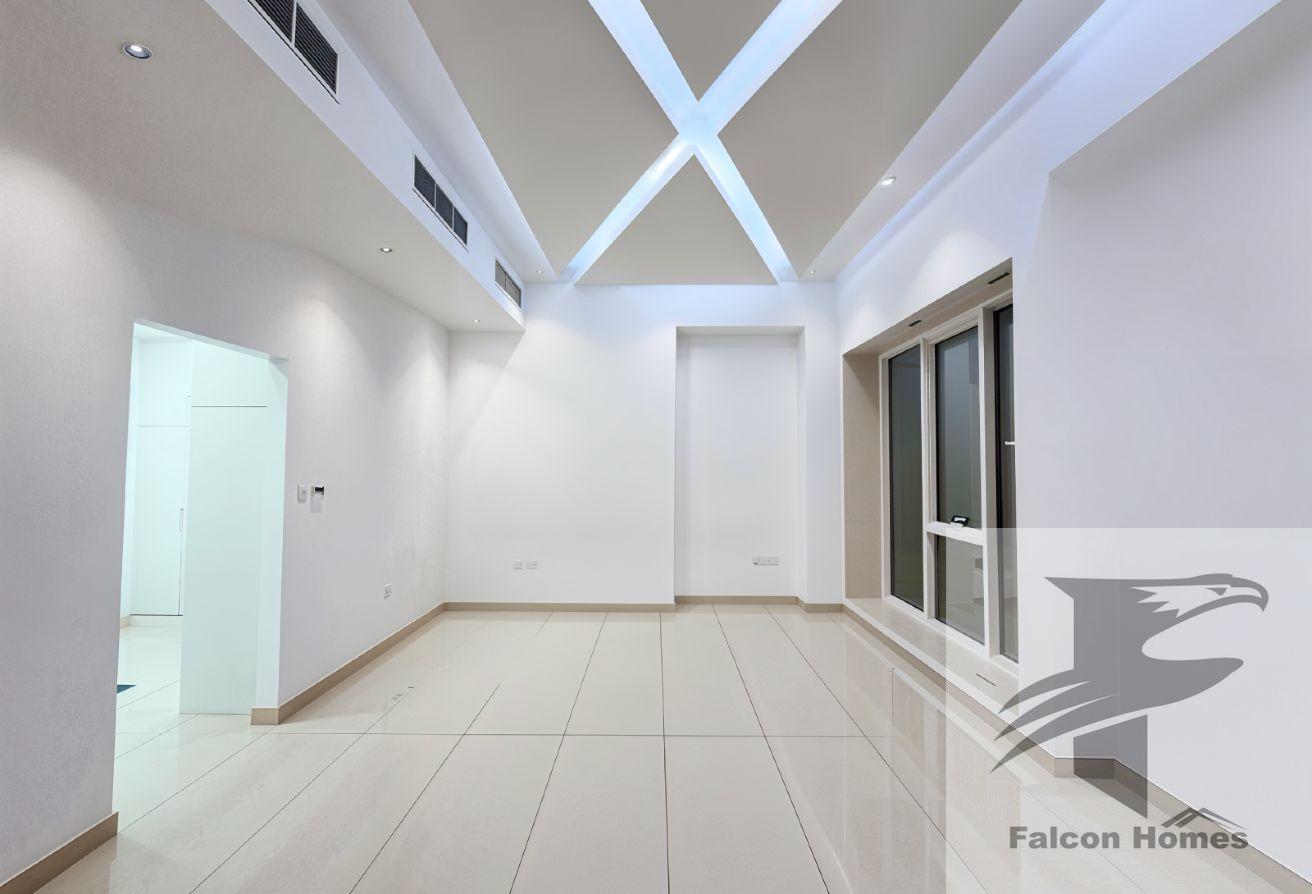 Spacious 6BR Villa with Big Garden photo 15