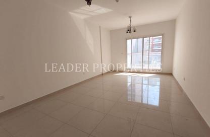 Apartment - 1 - 2 for rent in Royal JVC Building - District 10 - Jumeirah Village Circle - Dubai