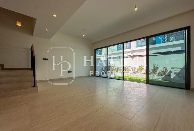 92270237 - Property Main Image