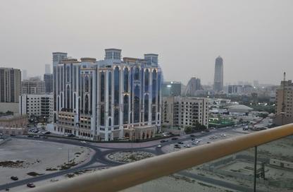 Apartment - 1 Bedroom - 2 Bathrooms for rent in Al Shafar Palladium Building - Al Jaddaf - Dubai
