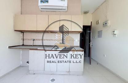 Apartment - Studio - 1 for rent in Fire Station Road - Muwaileh - Sharjah Apartment - Studio - 1 for rent in Fire Station Road - Muwaileh - Sharjah