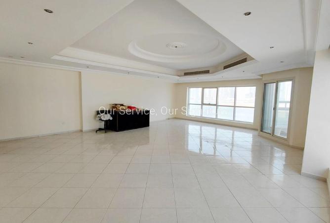 102836268 - Property Image 3