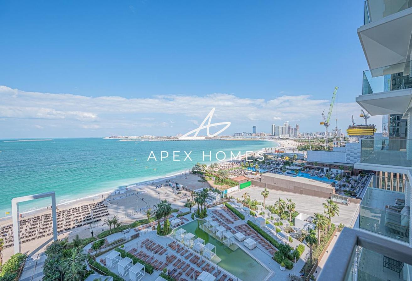 LA VIE | Panoramic Sea View| Private Beach photo 9