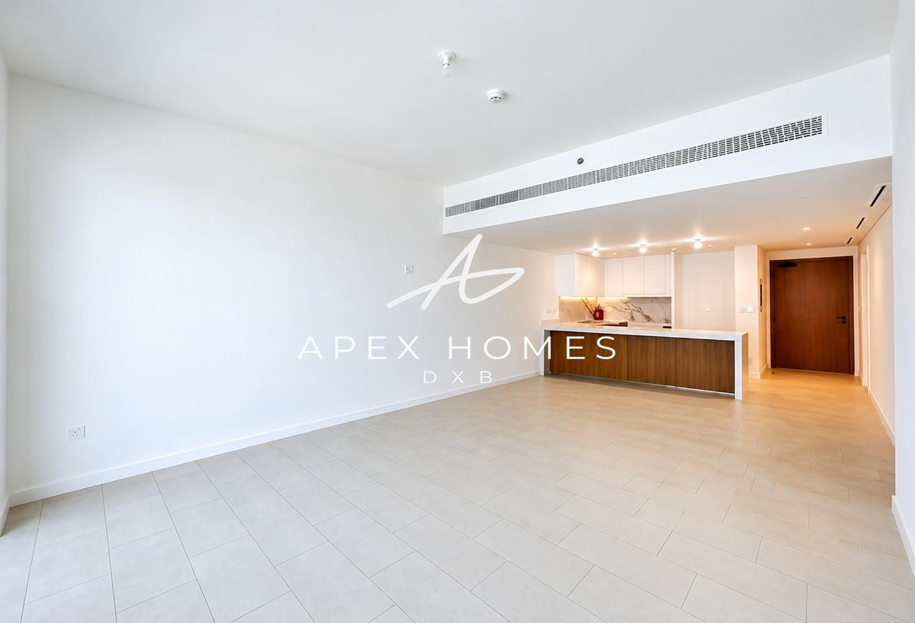 LA VIE | Panoramic Sea View| Private Beach photo 4