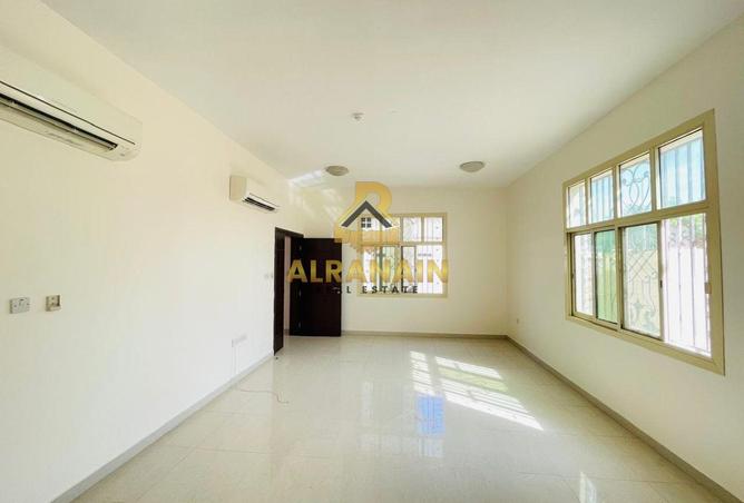 60554102 - Property Image 2