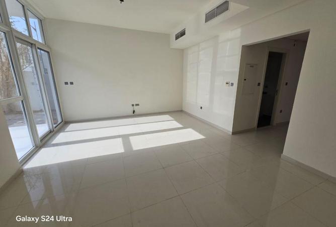 69494781 - صورة العقار 2