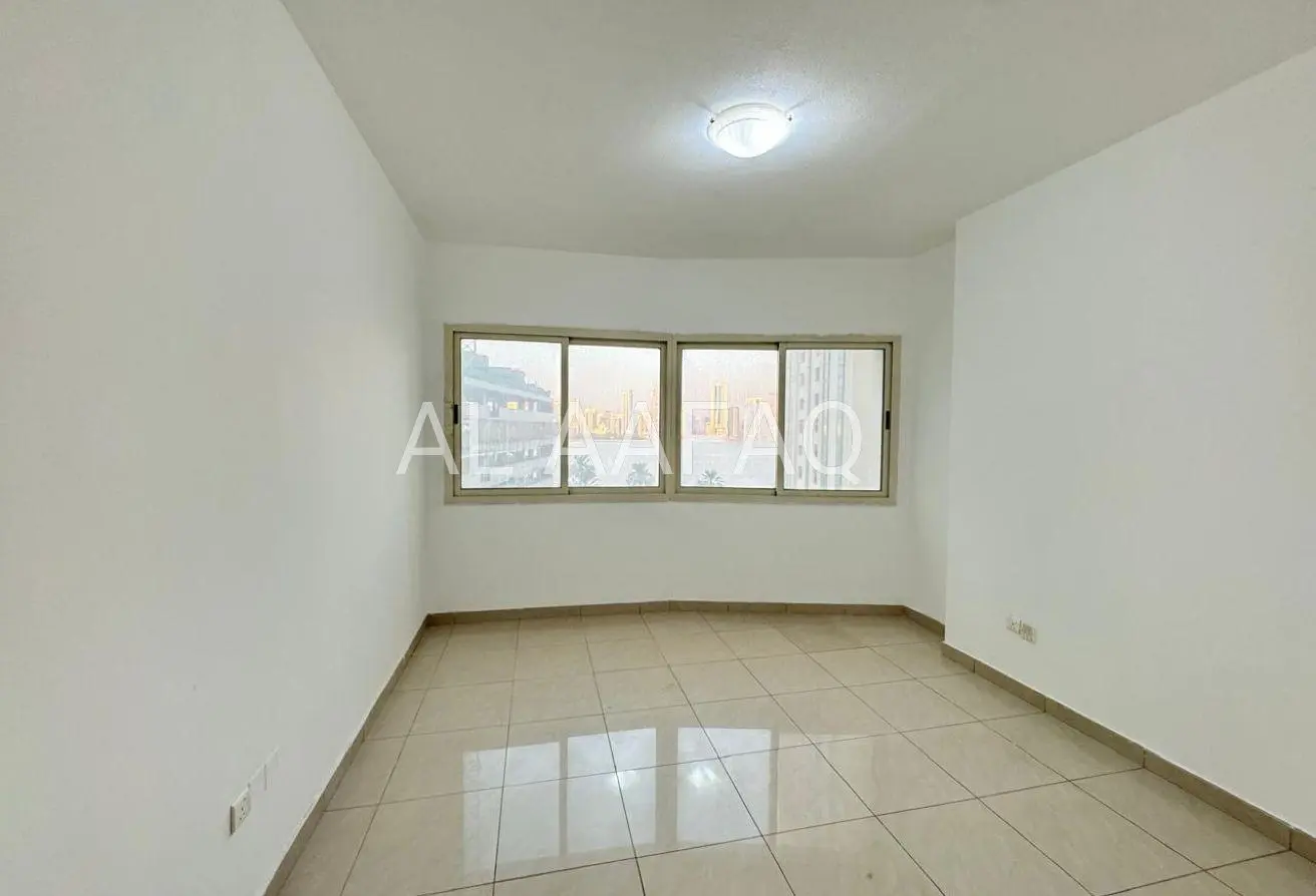 126114613 - Property Main Image