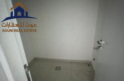 Apartment - 2 Bedrooms - 3 Bathrooms for rent in Al Khan Lagoon Tower - Al Khan Lagoon - Al Khan - Sharjah