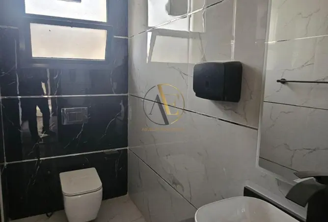 127913103 - Property Image 3