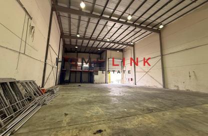 Warehouse - Studio for rent in Industrial Area 18 - Sharjah Industrial Area - Sharjah