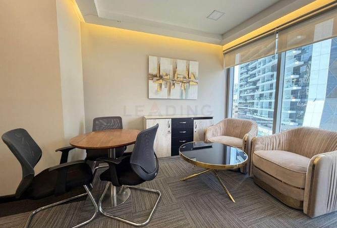 84072942 - Property Main Image