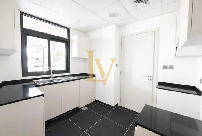 166067437 - Property Image 3