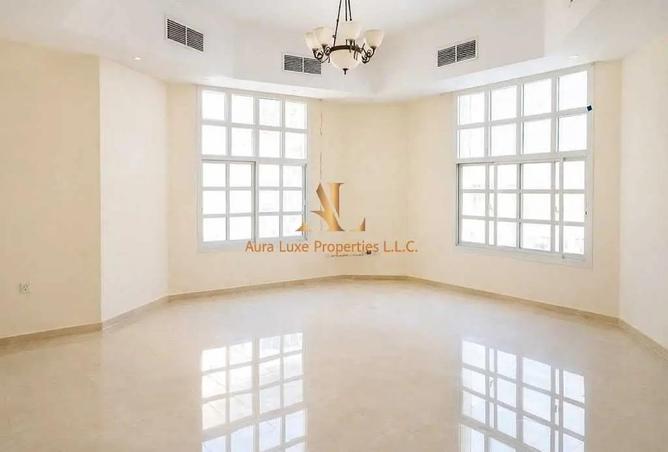 97397934 - Property Image 2