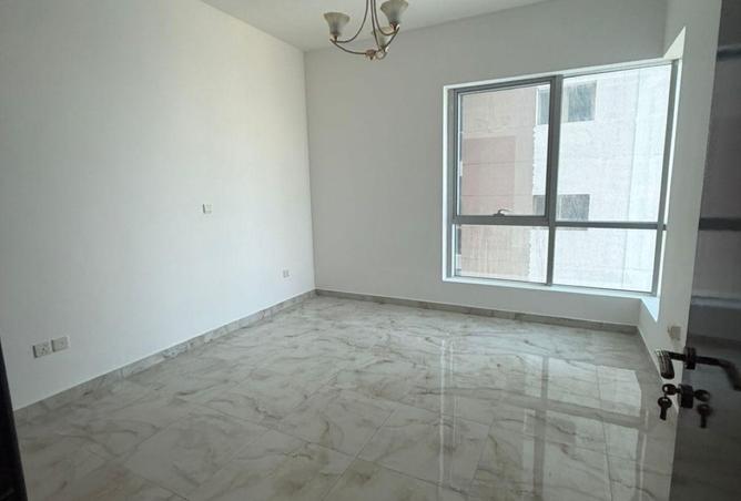 2OigC5DsJHM - صورة العقار 3