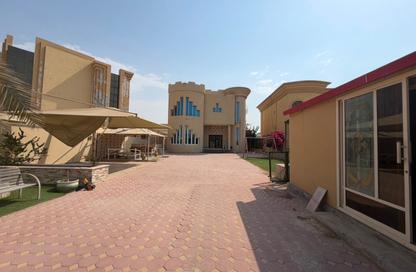 Villa - 5 Bedrooms - 7 Bathrooms for rent in Al Dhait South - Al Dhait - Ras Al Khaimah