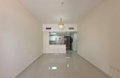 Apartment - 2 Bedrooms - 3 Bathrooms for rent in Infinity Building - Al Satwa - Dubai