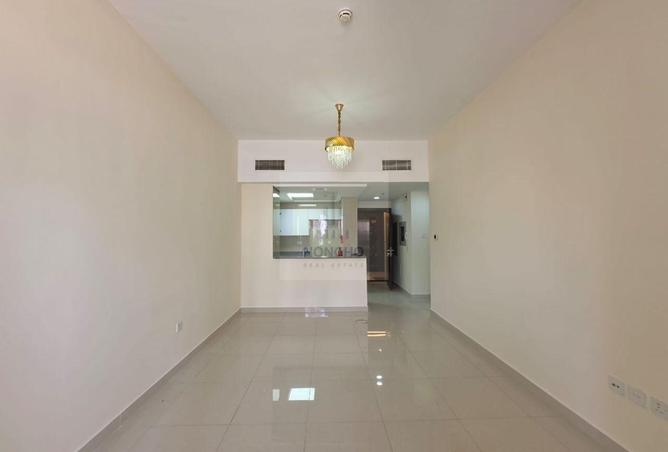 128833440 - Property Image 2