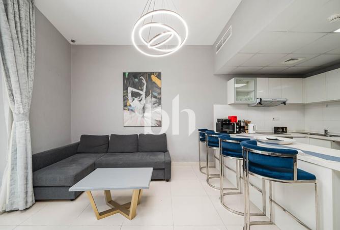 100409947 - Property Image 2
